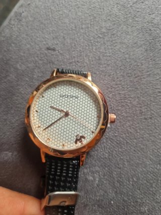Reloj Exactime Dorado y Negro