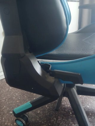 Silla Gamer Negra y Azul  URGE VENDER