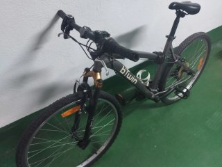 Bicicleta B'Twin Rockrider 5.1 26