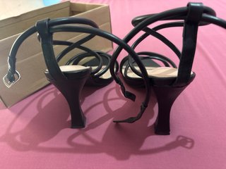 Tacones JOIA Negros Talla 36