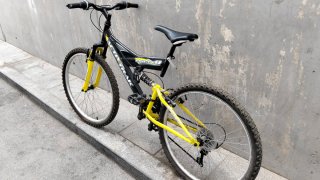 Bicicleta Montaña ActivTrak Negra y Amarilla