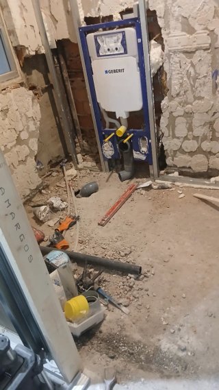 Albañil y manitas para bricolaje. Reformas pequeña
