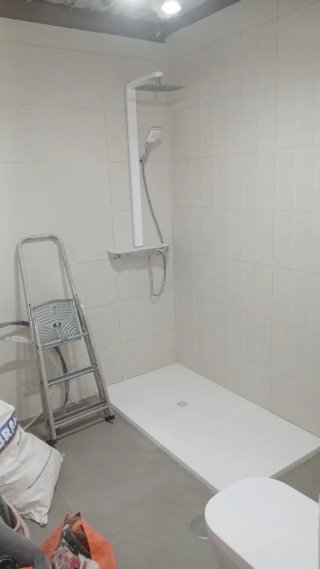 Albañil y manitas para bricolaje. Reformas pequeña