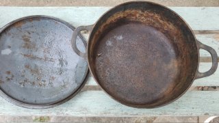 Ollas antiguas de Hierro Fundido