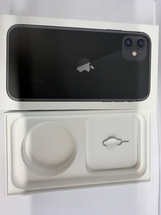 iPhone 11 nero con scatola originale