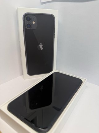 iPhone 11 nero con scatola originale