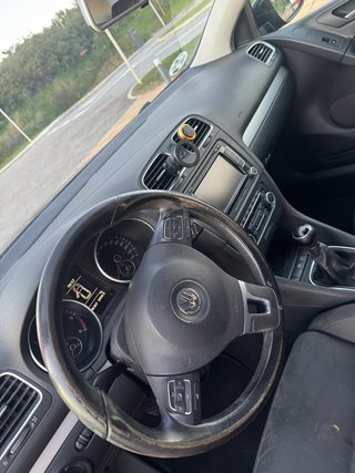 Volkswagen Golf 2010