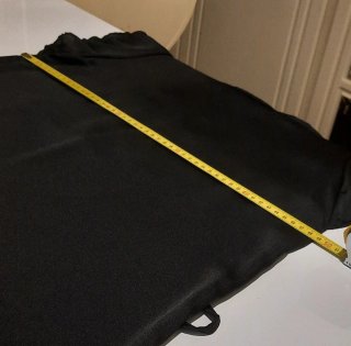Vestito nero con cintura