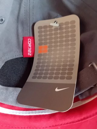 Gorra Nike Gris Nueva