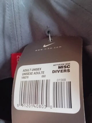 Gorra Nike Gris Nueva