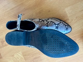 Botines Geox Respira Piel Serpiente Talla 36