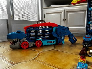 Hot Wheels Ultimate Garage Dragón