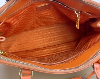 Borsa Prada Arancione Autentica in Pelle Large