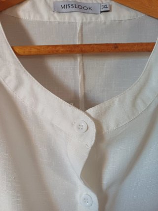 Chaqueta MISSLOOK blanca con notas musicales