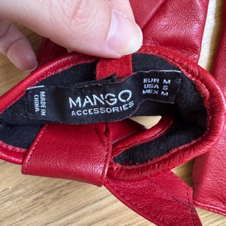Guantes efecto piel rojos