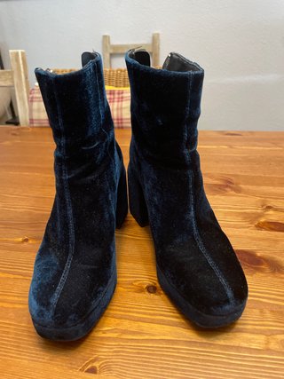 Botines Zara terciopelo azul marino