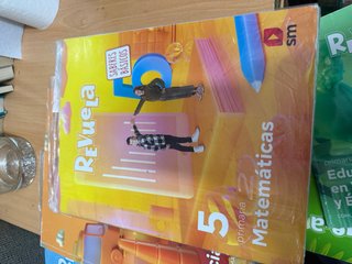 Libros de texto revuela primaria 5