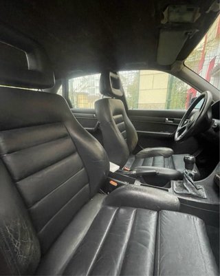 Audi 100 2.3E Inyección 133 CV + mucho recambio