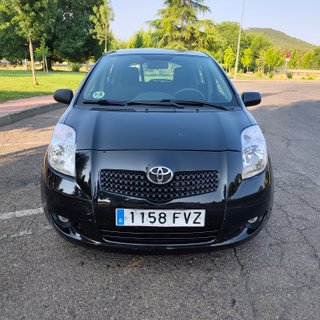 Toyota Yaris 2007  TRANSFERENCIA INCLUIDA