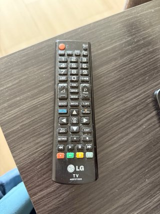 Monitor/TV LG 24 LED HD 24MT35S-PZ
