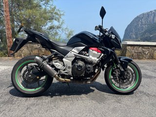 Kawasaki Z750 Naked Negra