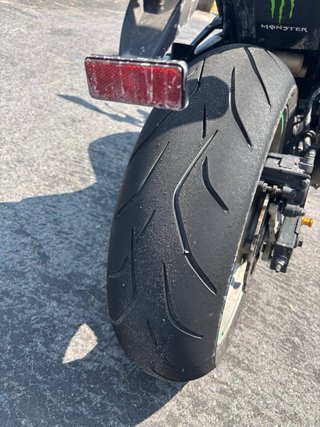 Kawasaki Z750 Naked Negra