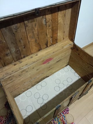 Baúl Vintage Madera y Metal