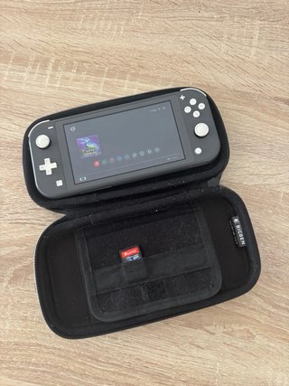 Nintendo Switch Lite Grigio + Pokémon Diamante Splendente