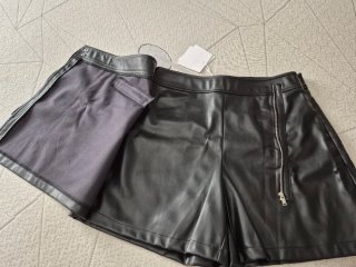 Falda pantalón efecto piel negra