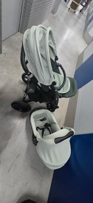 Carrito de bebé Jane color verde