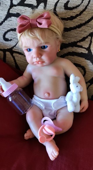 Tierna reborn silicona rubia 33-34cm
