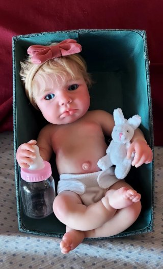 Tierna reborn silicona rubia 33-34cm