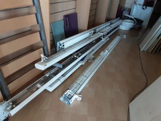 Se regalan luces/focos para tienda , local ...