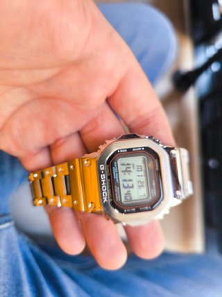 Casio G-Shock GMW-B5000D-1C Plata