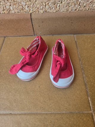Bailarinas tipo Converse con lazo
