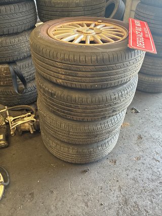 4 Llantas Aluminio Ford 195/60R15