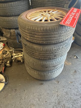 4 Llantas Aluminio Ford 195/60R15