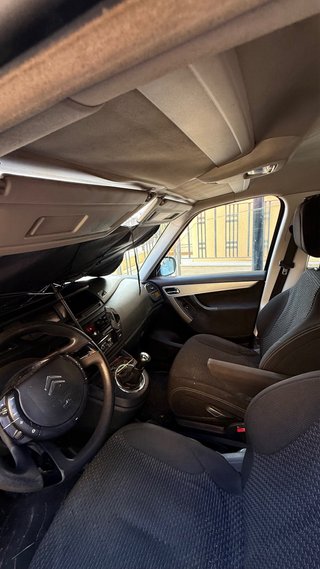 Citroen Grand C4 Picasso 2010