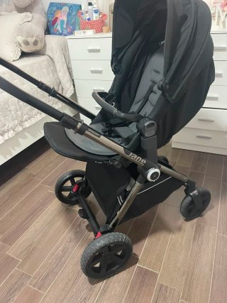 Carro Jane Crosslight 2025