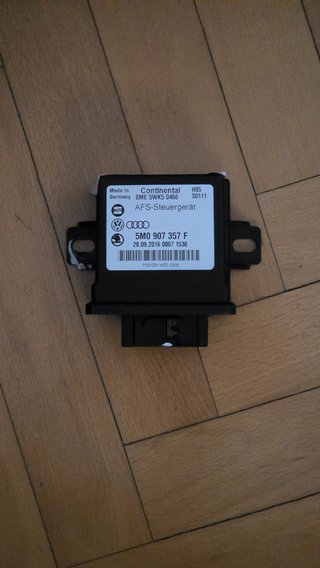 Centralita Xenon VW 5M0907357F Continental