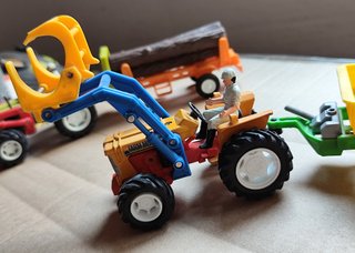 Tractor a fricción con remolque