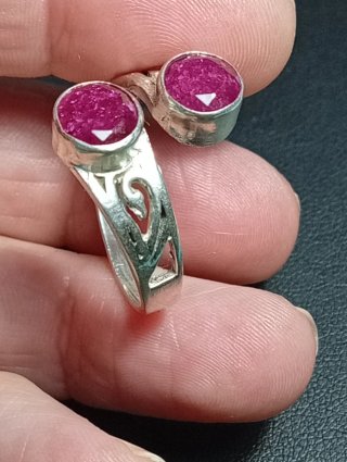 Anillo Plata Ley Ajustable Rubí facetado