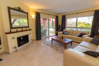 Piso en venta en Elviria en Marbella