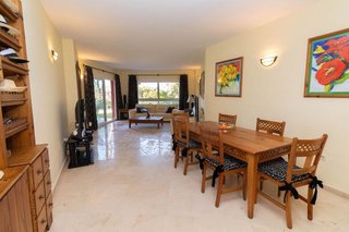 Piso en venta en Elviria en Marbella