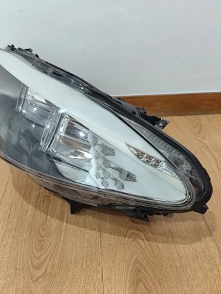 Farol Esquerdo Xénon BMW F10 F11
