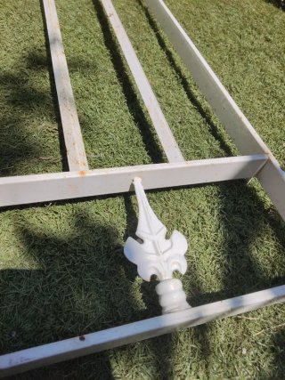 2 Rejas de ventana metálicas