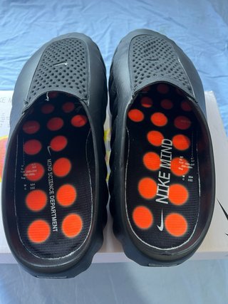 Nike Mind 001
