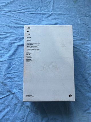 Nike Mind 001