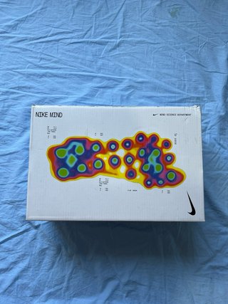 Nike Mind 001