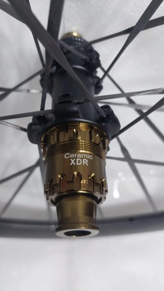 Ruedas carbono perfil 60